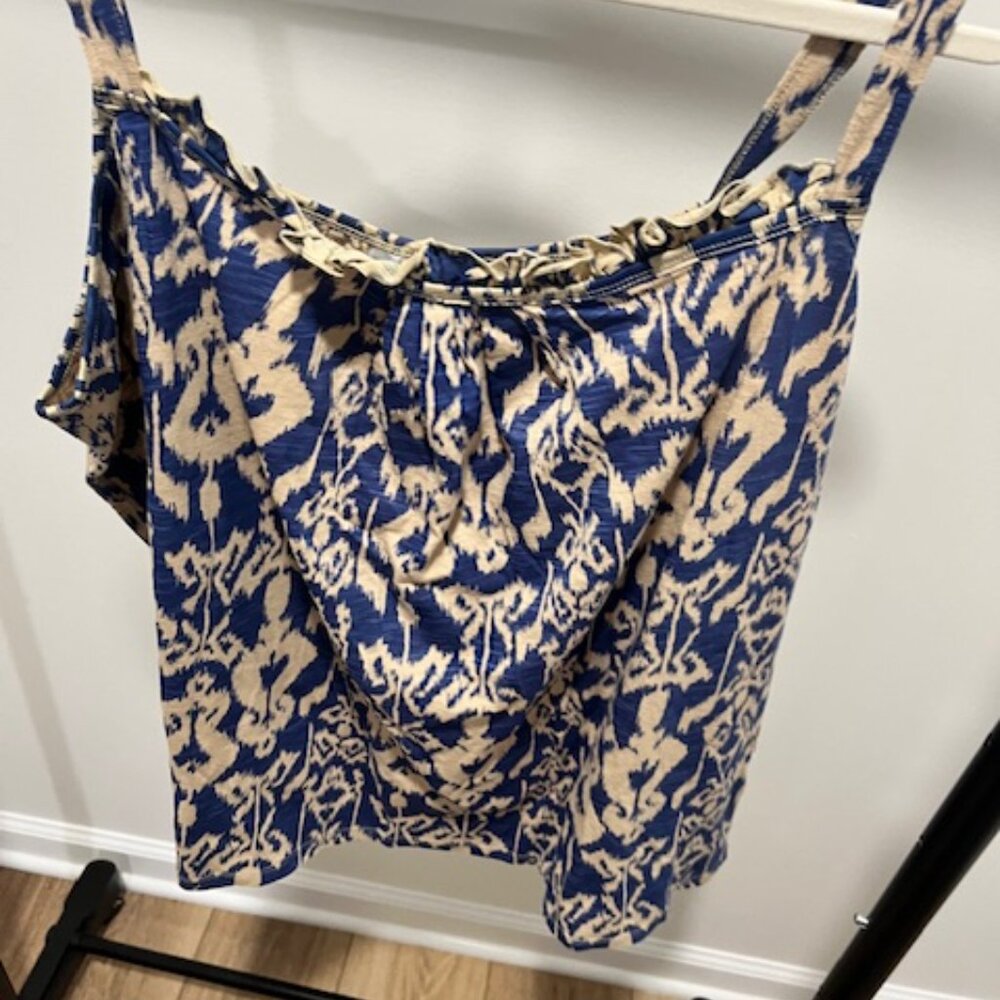 Effortless Patterned Spaghetti Tank - Picture 2 of 6